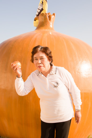 写真：濱口　文子（全身）